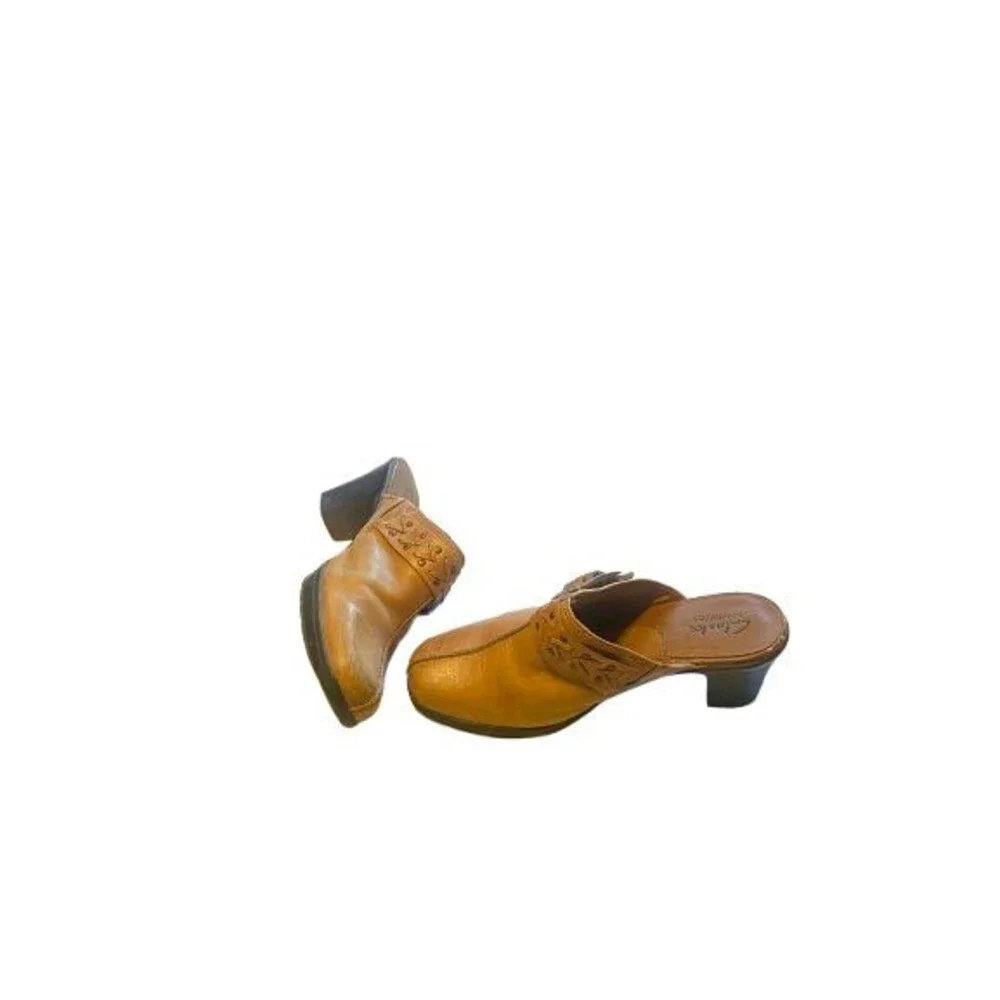 Clarks bendables shoes